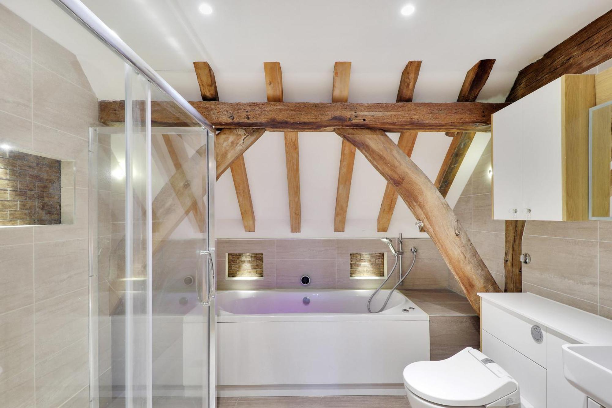 Alpaca House - Sleeps 17 - Diy Hot Tub Villa Gravesend Exterior photo