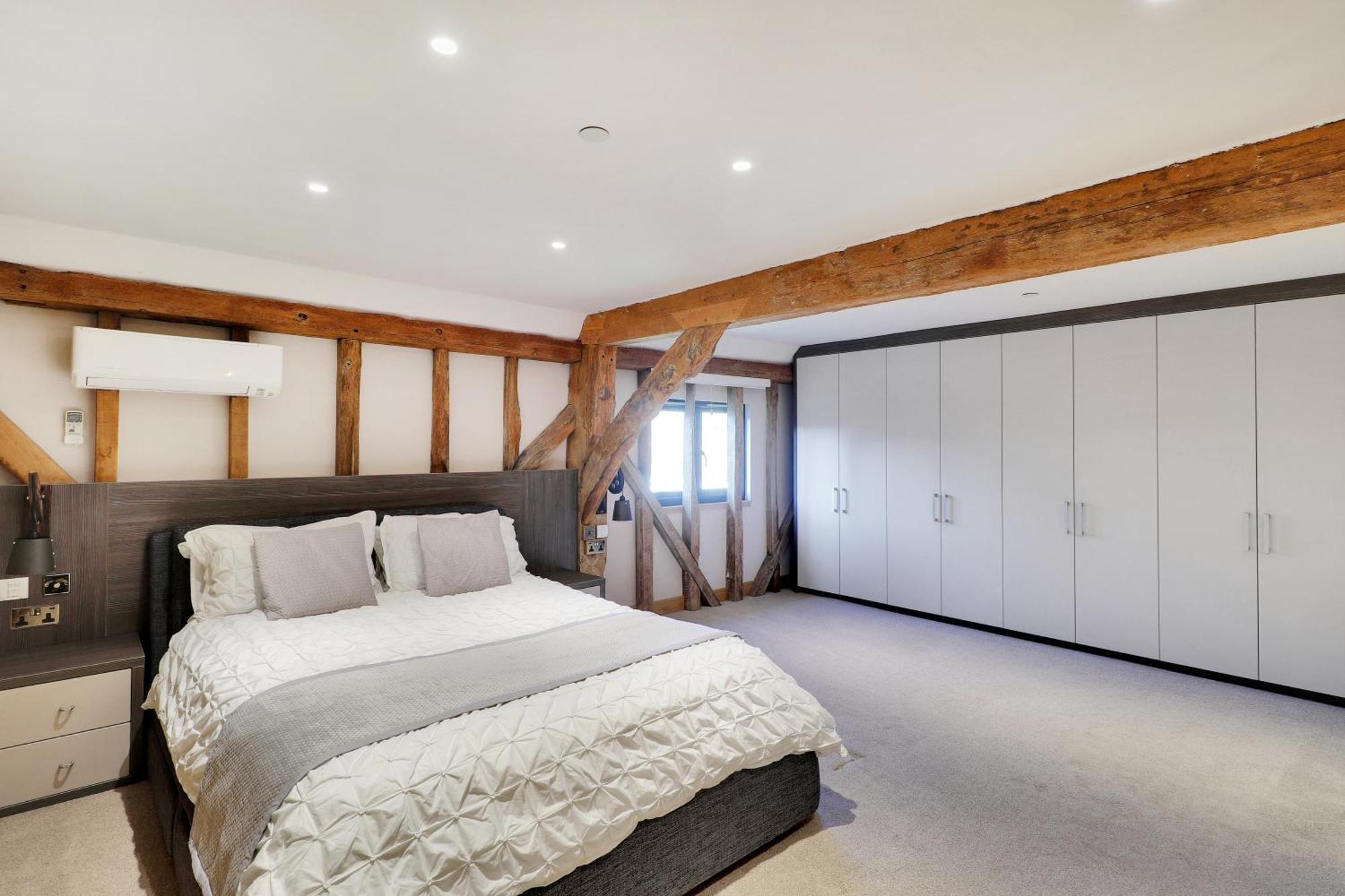 Alpaca House - Sleeps 17 - Diy Hot Tub Villa Gravesend Exterior photo